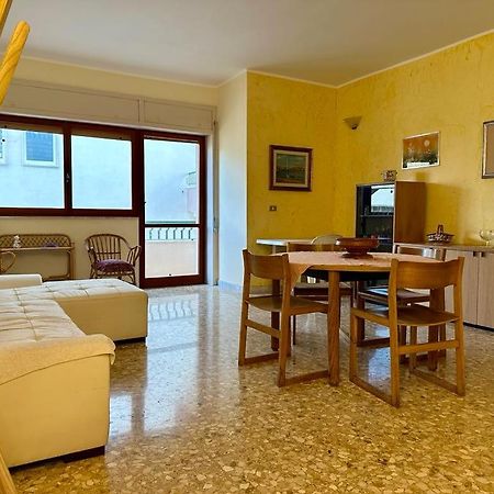 Sea View Apartment Галлиполи Экстерьер фото